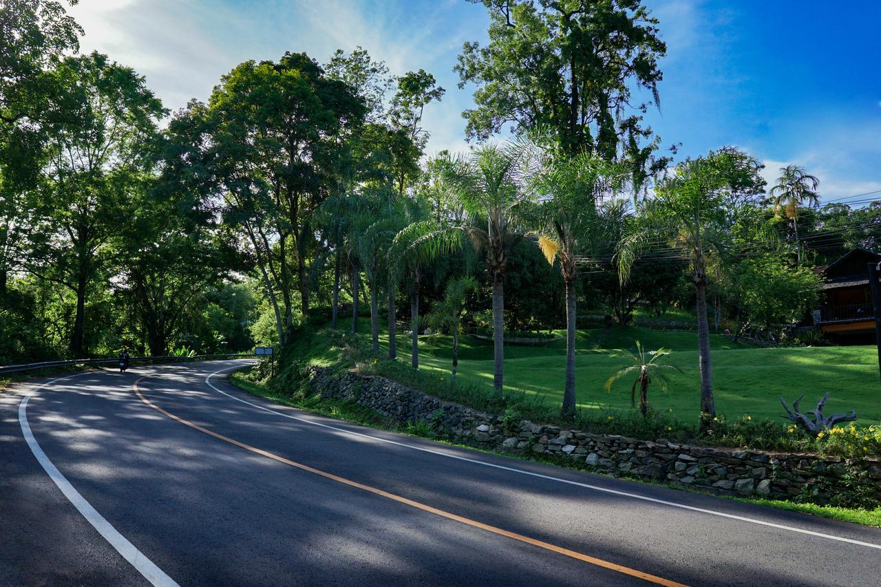 Phutarntree Resort Chiang Mai Bagian luar foto