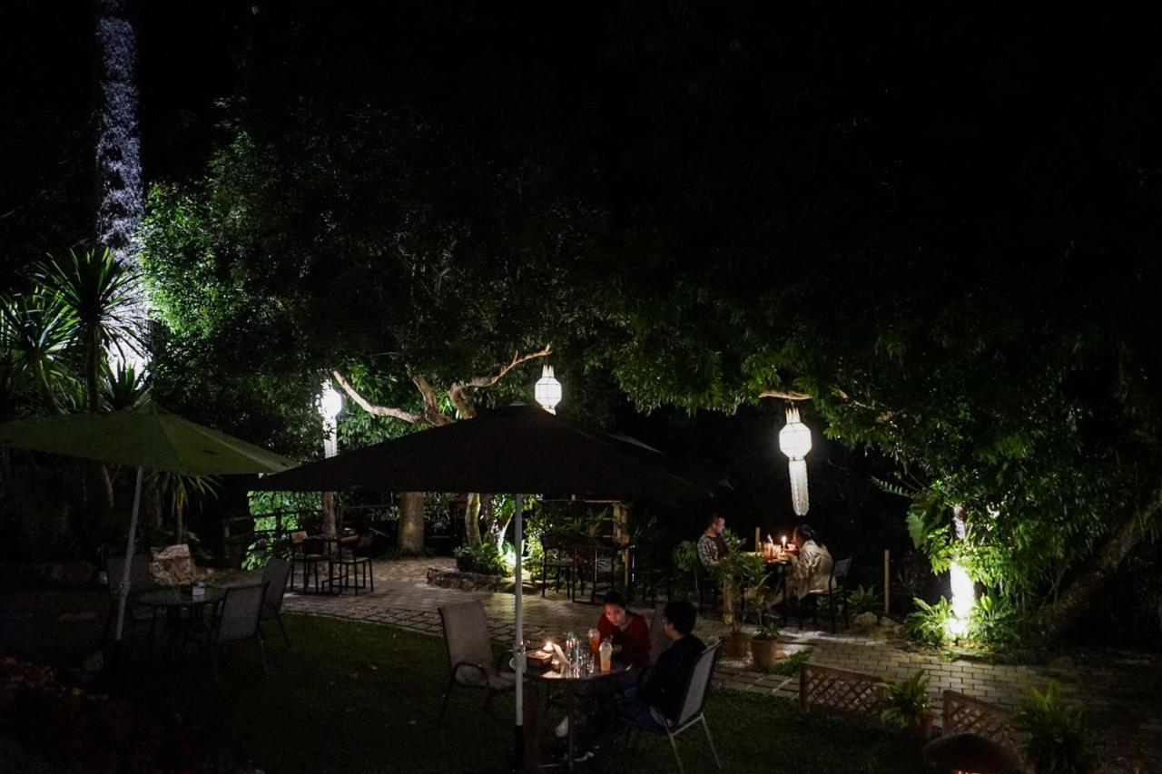 Phutarntree Resort Chiang Mai Bagian luar foto